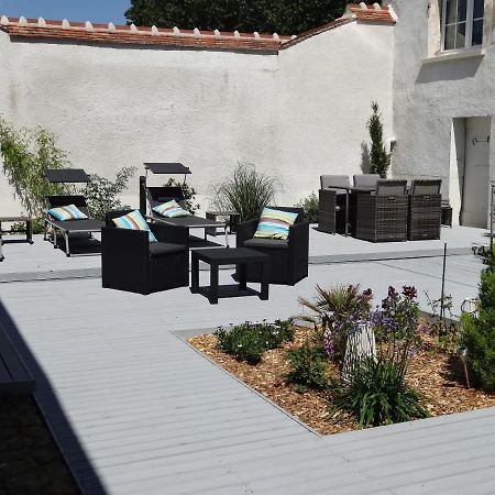 Bed and Breakfast Les Petites Tuileries Bray-sur-Seine Екстер'єр фото