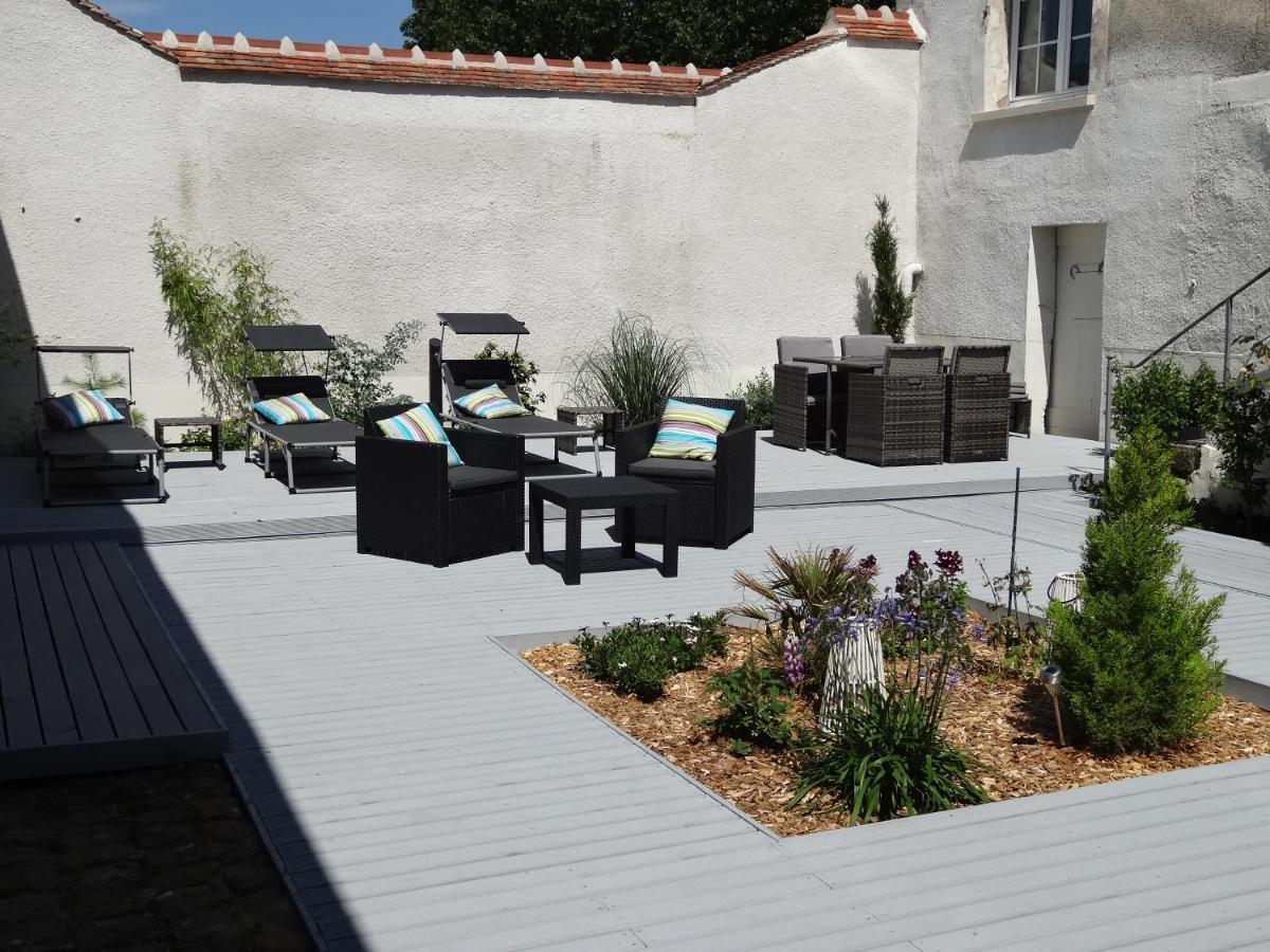 Bed and Breakfast Les Petites Tuileries Bray-sur-Seine Екстер'єр фото